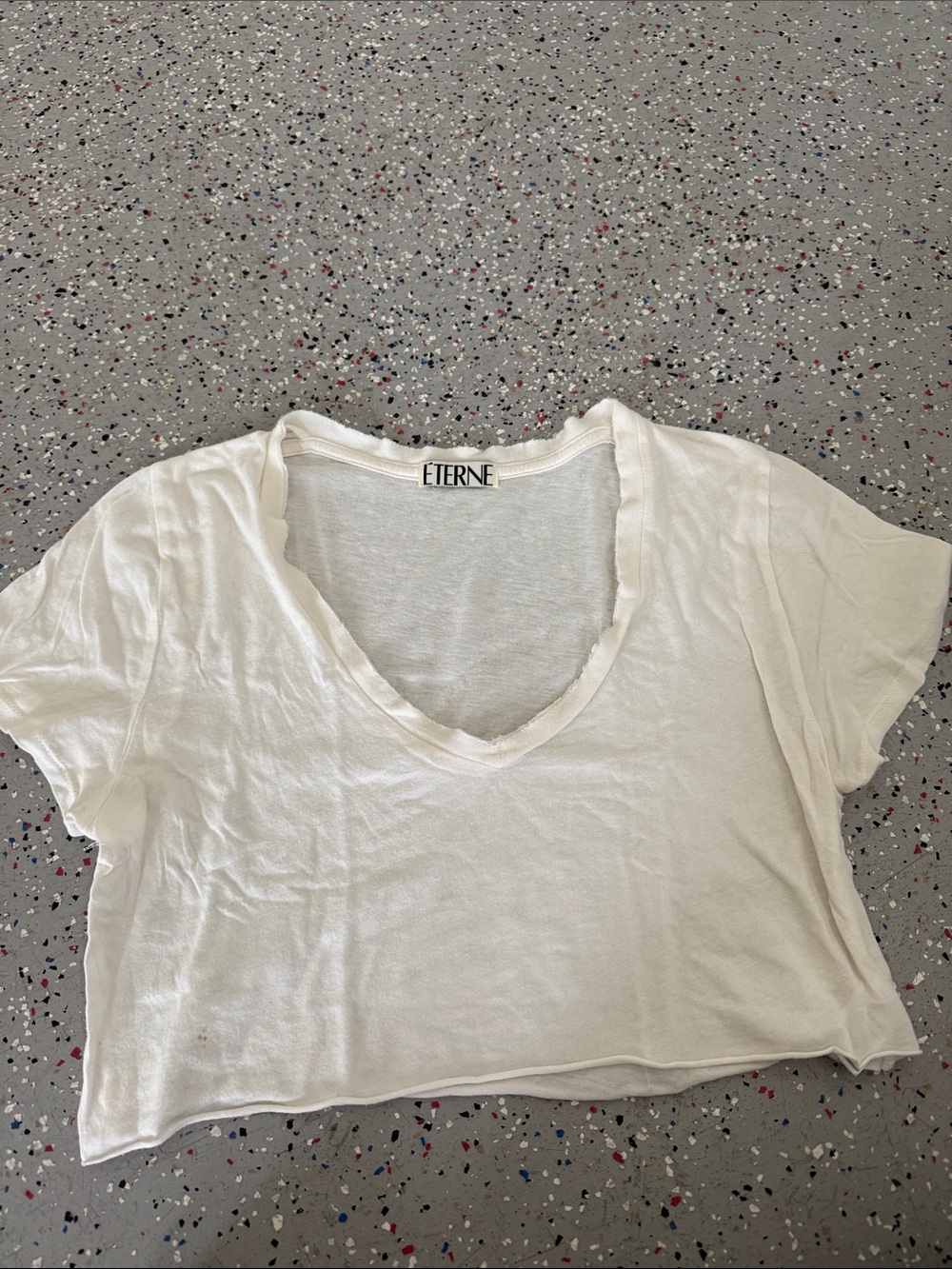 Eterne White Raw-Edge V-Neck Crop Top